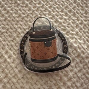 Phone Grip Magnetic Brown and Black.